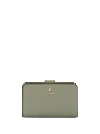 Furla Camelia M Leather Wallet In Green