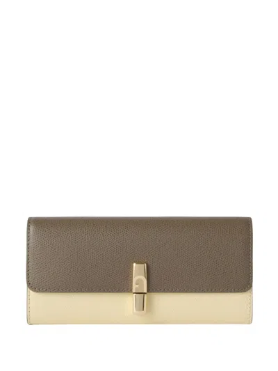 Furla Continental Leather Wallet In Brown