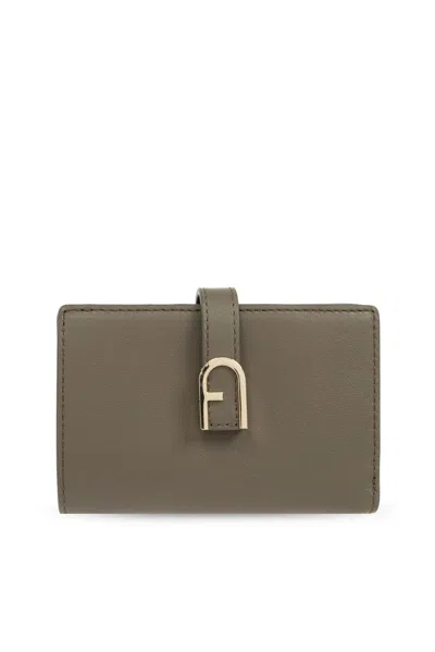 Furla Flow Medium Wallet In Green