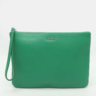 Pre-owned Furla Green Leather Wristlet Clutch