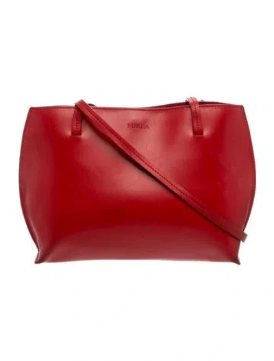 Pre-owned Furla Leather Shoulder Bag In Red