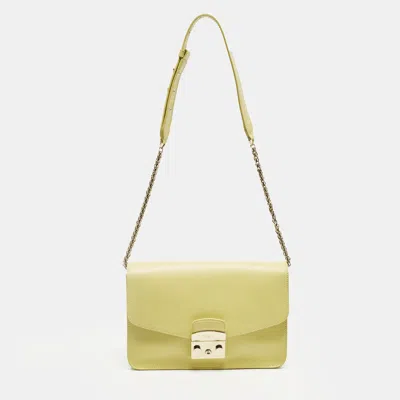 Pre-owned Furla Metropolis Yellow Leather Shoulder Bag