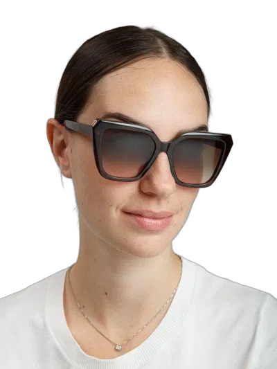 Furla Sfu978 Glossy Brown Striped Havana Acetate Sunglasses In Multi