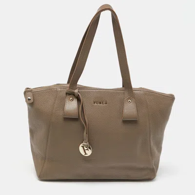 Pre-owned Furla Taupe Leather Zip Tote In Beige