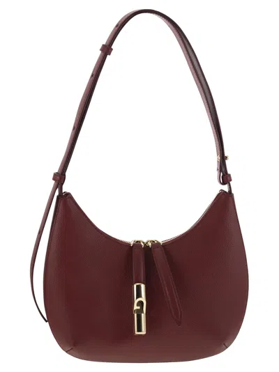 Furla Zip Classic Shoulder Bag In Red