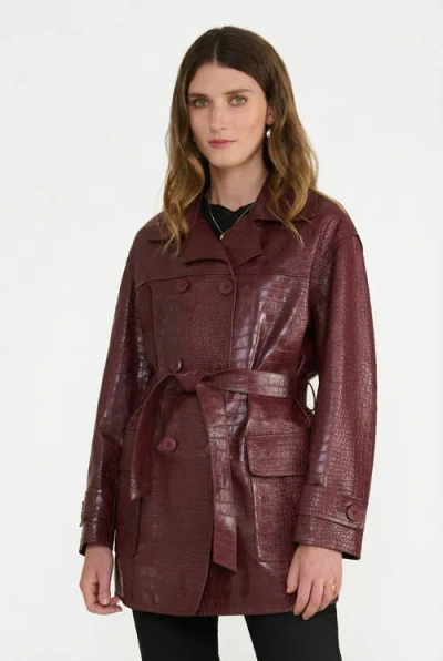 Furniq Uk Pimlico Short Leather Trench Coat In Burgundy