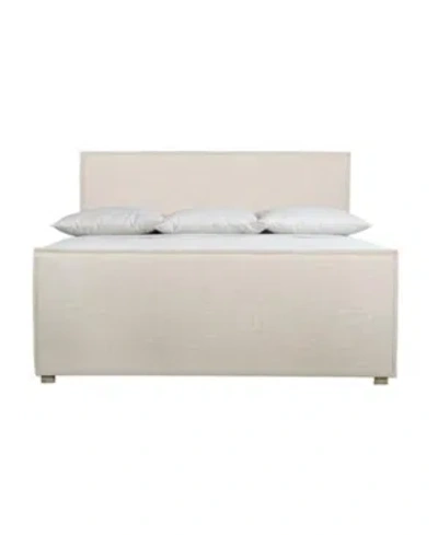 Furniture Highland Park Upholstered Queen Bed