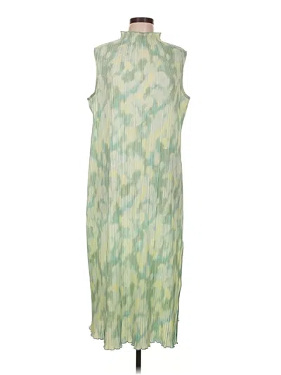 Pre-owned Future Collective Casual Dress In Green
