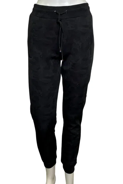 Fuyukai Joggers In Black Camo In Blue