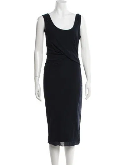 Pre-owned Fuzzi Scoop Neck Midi Length Dress In Black