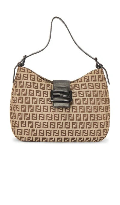Fwrd Renew Fendi Mama Baguette Shoulder Bag In Sand