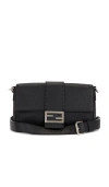 Fwrd Renew Umhängetasche Fendi In Black