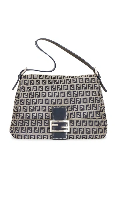 Fwrd Renew Fendi Åœ…è¢‹ Â€“ È“�è‰². Å°ºç � All.