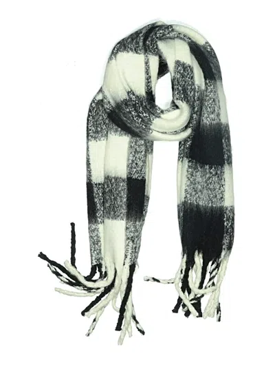 Pre-owned G By Giuliana Rancic Scarf In Black