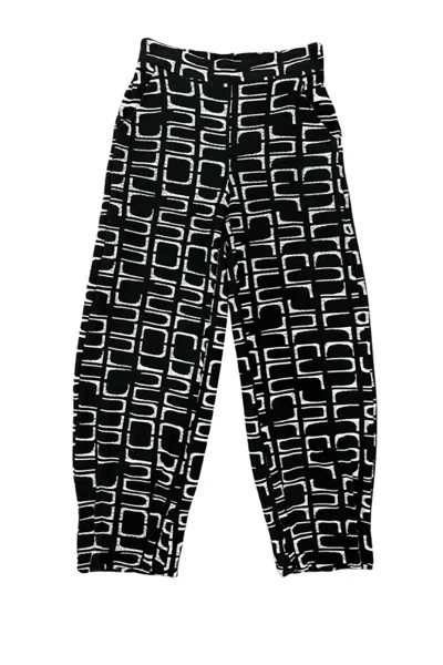 Gabby Isabella Textured Pant In Black And White In Multi
