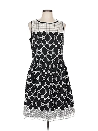 Pre-owned Gabby Skye Cocktail Dress In Black