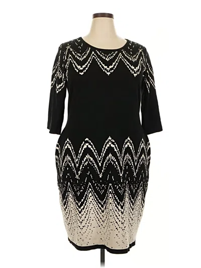 Pre-owned Gabby Skye Cocktail Dress In Black