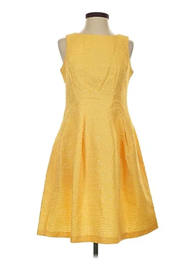 Pre-owned Gabby Skye Cocktail Dress In Yellow