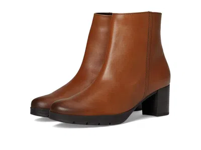 Gabor 52.071 In Brown