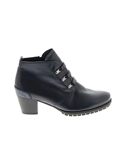 Pre-owned Gabor Ankle Boots In Blue