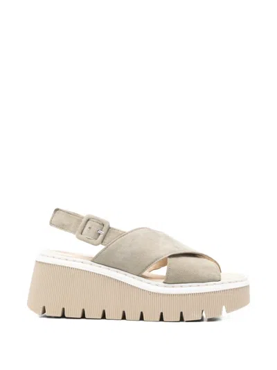 Gabor Cross-over Platform Sandals In Neutral