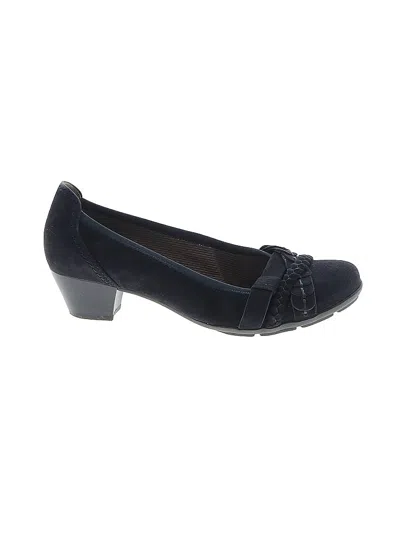 Pre-owned Gabor Heels In Black
