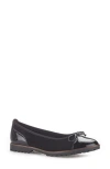 Gabor Patent Bow Flat In Black