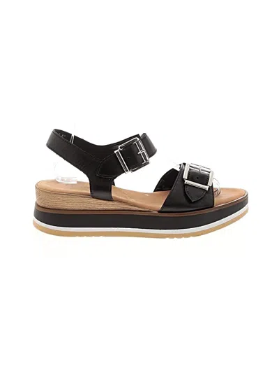 Pre-owned Gabor Sandals In Black