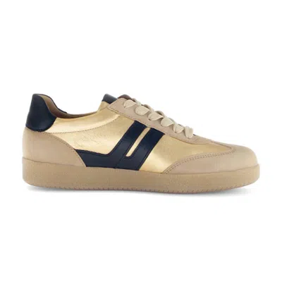 Gabor Women's 63.300 Low Sneaker In 14 Caramel/gold/schw. In Multi