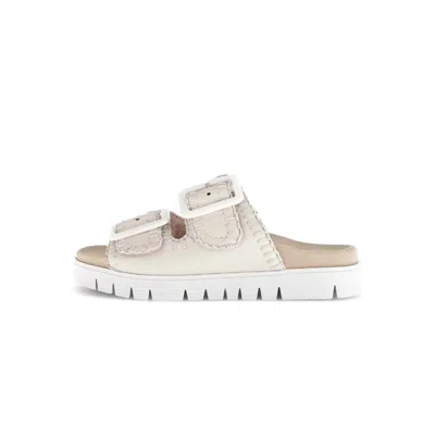 Gabor Women's Comfort Sandal In Cream In White