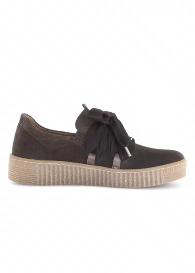 Gabor Women's Lacey Sneaker In English Brown