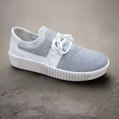 Gabor Women's Low-top Trainers In Grey/ White