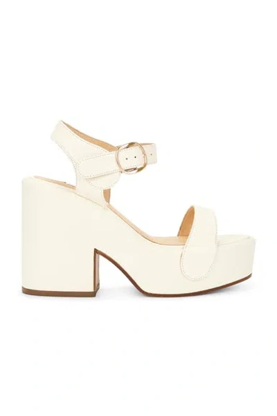 Gabriela Hearst Iris Sandal In Ivory