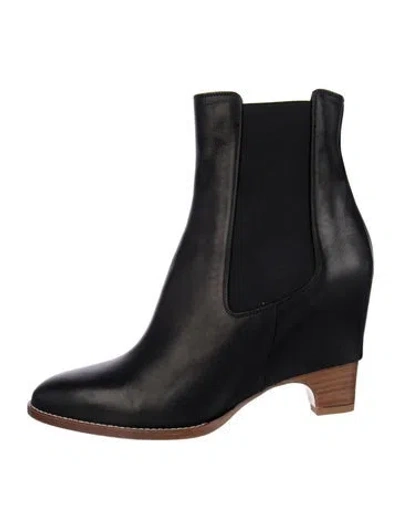 Pre-owned Gabriela Hearst Leather Chelsea Boots In Black