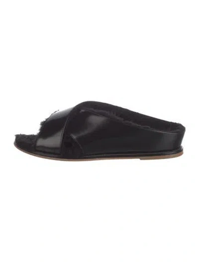 Pre-owned Gabriela Hearst Leather Slides In Black