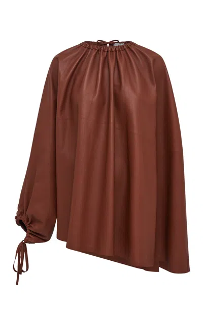Gabriela Hearst Wilmer Pleated Cape Top In Cognac Soft Leather