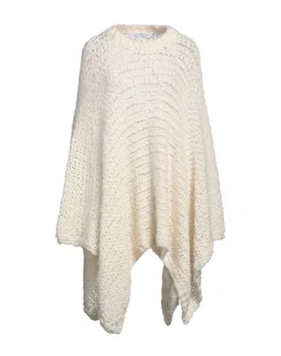 Gabriela Hearst Woman Cape Ivory Size Onesize Cashmere In White