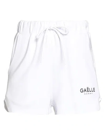 Gaelle Paris Gaëlle Paris Woman Shorts & Bermuda Shorts White Size 2 Polyester, Modal, Elastane