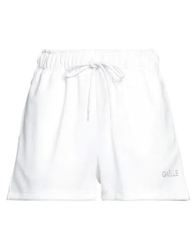 Gaelle Paris Gaëlle Paris Woman Shorts & Bermuda Shorts White Size 8 Polyester, Cotton
