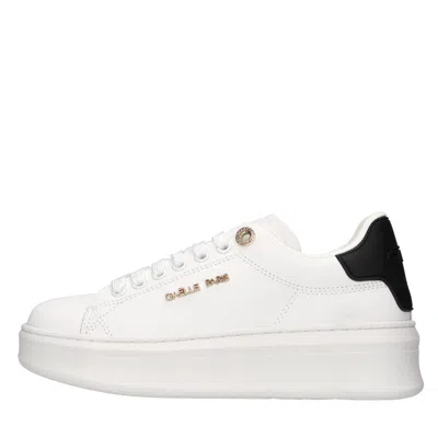 Gaelle Paris Sneakers In White