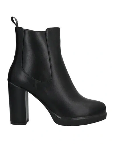 Gai Mattiolo Woman Ankle Boots Black Size 11 Textile Fibers