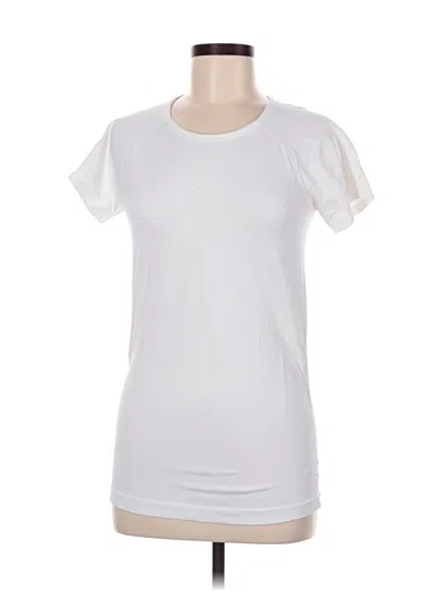 Pre-owned Gaiam Active T-shirt In White