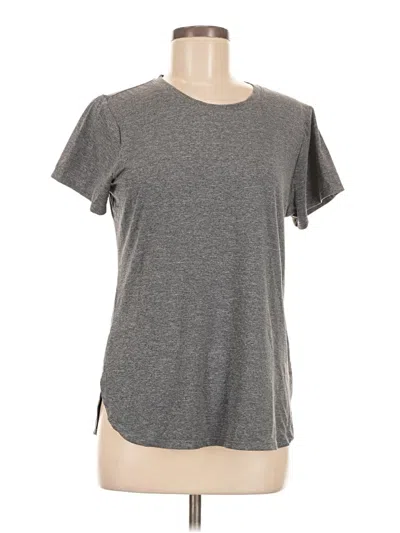 Pre-owned Gaiam Active T-shirt In Gray