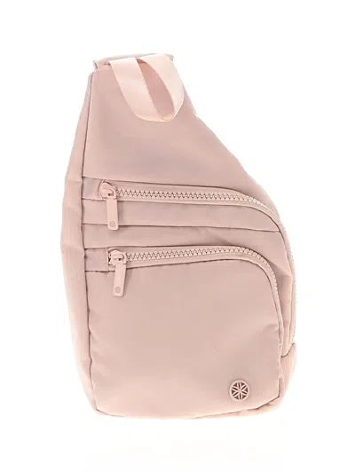 Pre-owned Gaiam Backpack In Pink