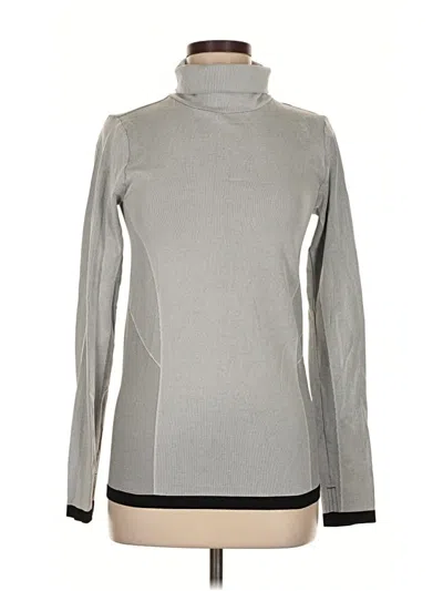 Pre-owned Gaiam Long Sleeve Turtleneck In Gray