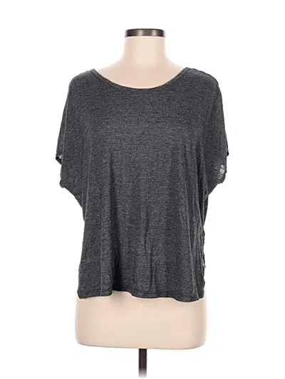 Pre-owned Gaiam Short Sleeve T-shirt In Gray