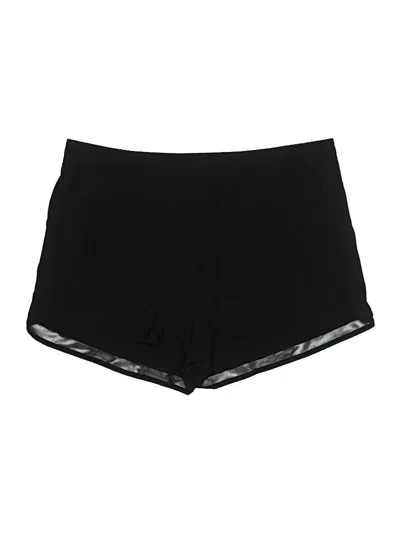 Pre-owned Gaiam Shorts In Black