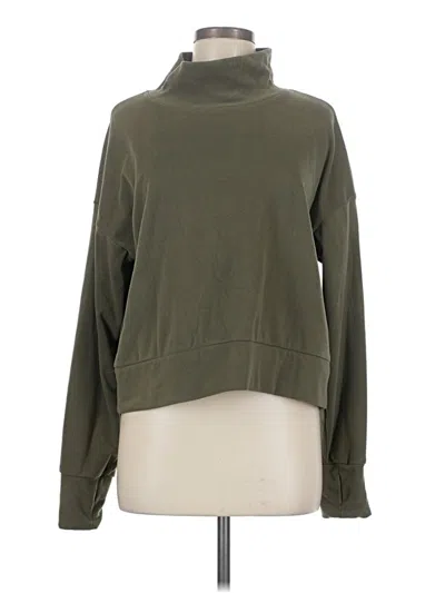 Pre-owned Gaiam Sweatshirt In Green