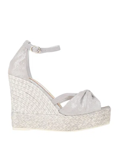 Gaimo Sandals In Grey