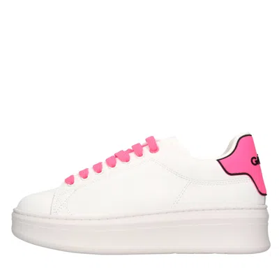 Gaëlle Gaelle Sneakers White In Bianco Neutri